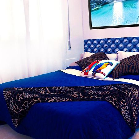 La Reina De Gran Via - Parking Tph Bed & Breakfast Madrid Ngoại thất bức ảnh